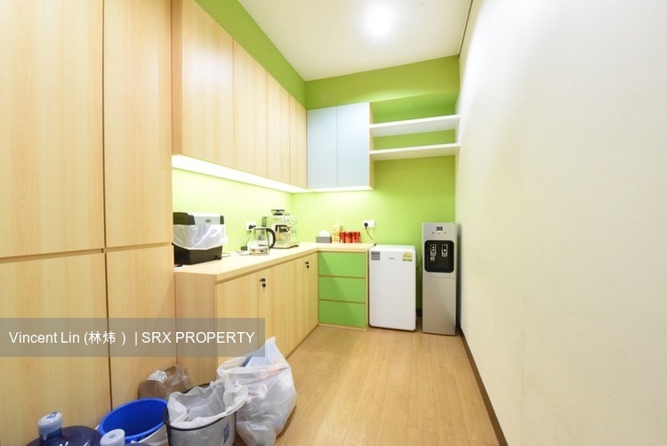 7 TEMASEK BOULEVARD (D1), Office #630176661